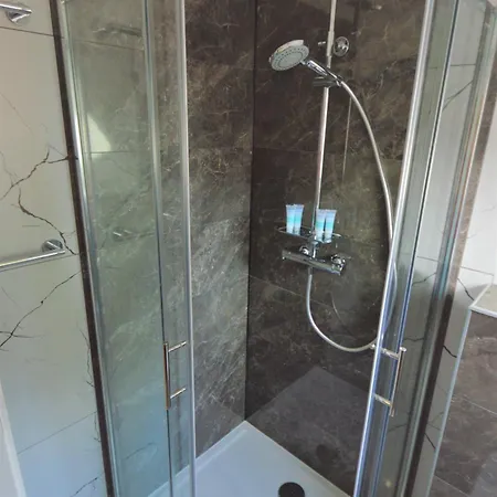 K Old Town Self Check In アパート ザダル