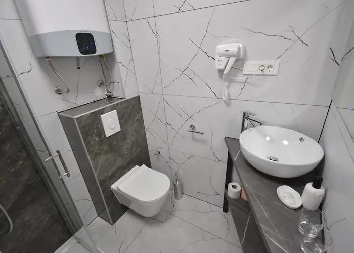 K Old Town Self Check In Apartamento *