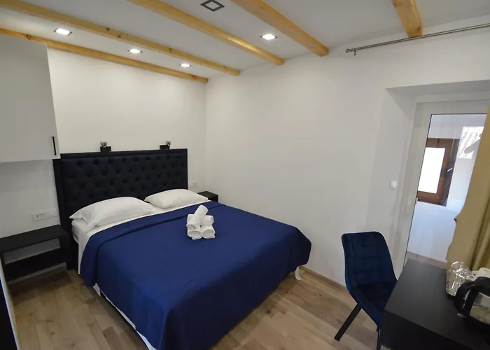 K Old Town Self Check In Apartamento Zadar