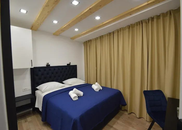 K Old Town Self Check In Apartamento *